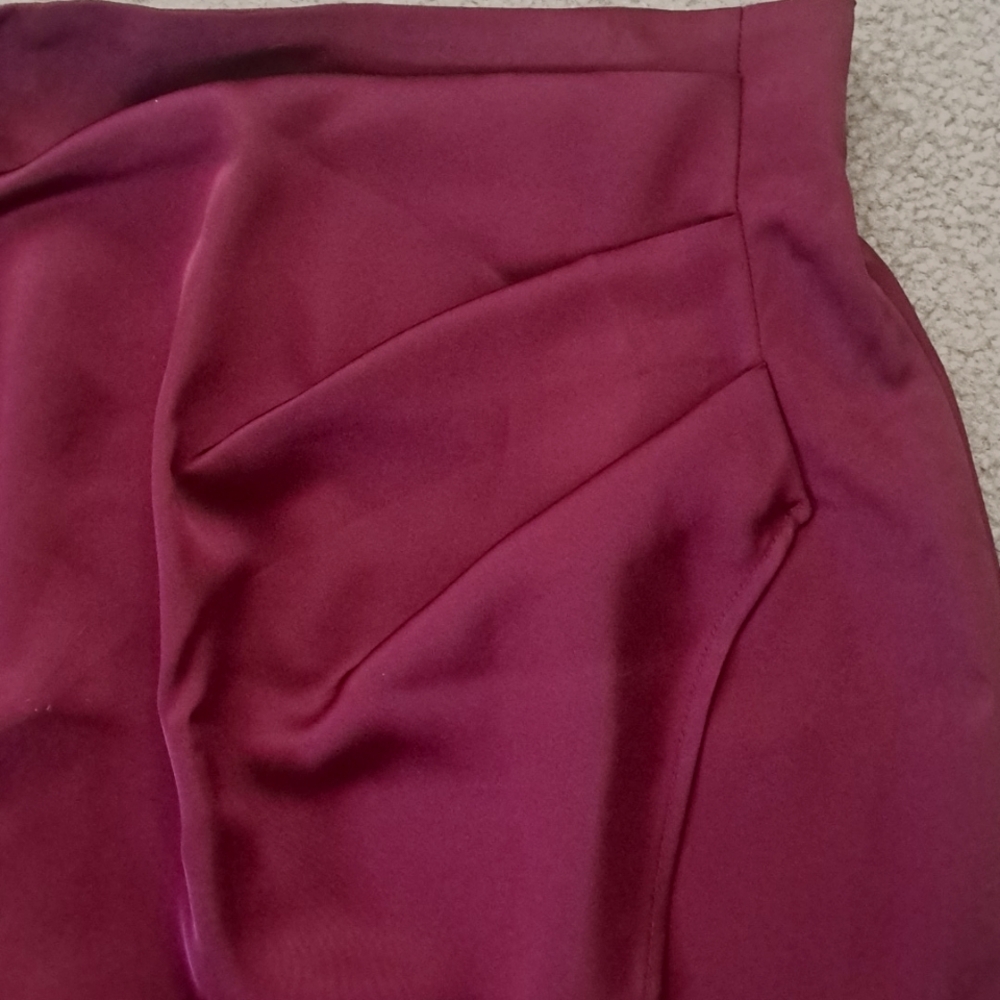 Halara Tailored Cascade Split Kick Hem Small - image 6